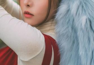 BoLoli菠萝社 – K8傲娇萌萌Vivian：裸足时光的原图，仿佛看到了她妈妈的拖鞋！