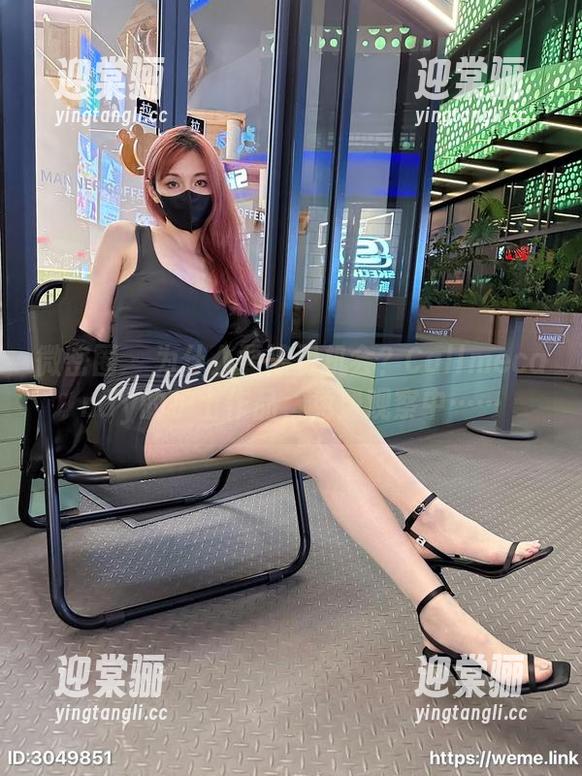 Callmecandy 微密圈 - 为什么要浪费机会?Callmecandy的护士作品,免费观察中……