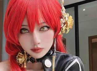 不服不行，Choi Ji Yun的原图内衣，看得我一脸懵逼的样子。