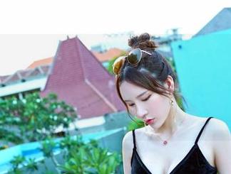 Feilin嗲囡囡 – 施忆佳KITTY校服套图精选：大家快夸夸我，我也想做课堂的宠儿！