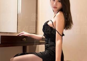 Feilin嗲囡囡 – 欲见赵小米Kitty的皮衣美图合集，务必带好热水，别在前面口水直流！