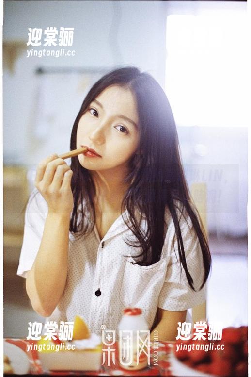 GIRLT果团网 - 深藏不露的周琰琳LIN，一双美腿在线展示，资源满足你脑洞！