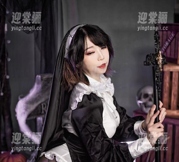 Leah梓未的私蜜助理：让人好奇的写真集，原图我都有拿到，结果？还是没见过她穿衣服！