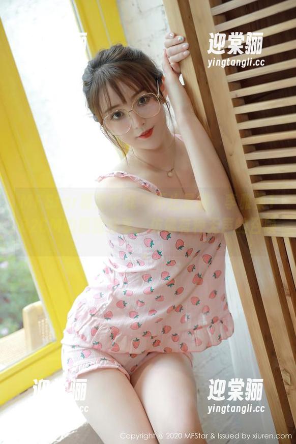 MFStar模范学院 - 不止是腿，李雅柔182CM的原图分享，仿佛有种无声的召唤。