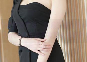MFStar模范学院 – 暗藏玄机?蒋小静Jessica的粉色写真究竟有多撩