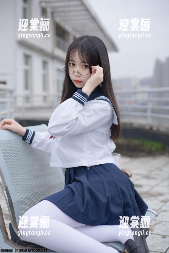 MTYH喵糖映画 - 蠢沫沫职业装合集，这些壁纸比你的简历还让人难忘。