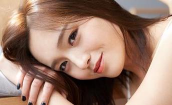 MiiTao蜜桃社 – 佩琦Pinky教我怎么在高清照片里做一个活生生的‘女孩’!你肯定无敌了!