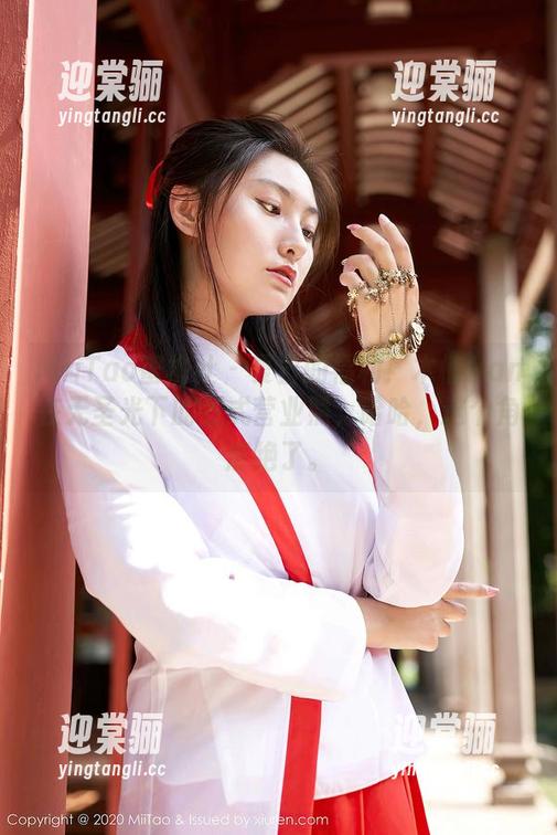 MiiTao蜜桃社 - 夏日的福利：木楠Nan在无圣光下的正式营业照，哈哈，这个角度绝了。