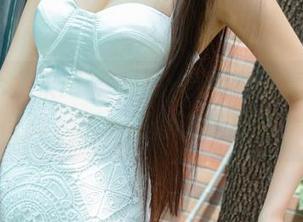 UGirls尤果网 – Abby金金的写真:裤里丝,下载处的淘气影像