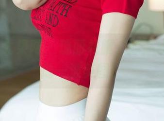 UGirls尤果网 – 瑰丽礼服,颜亦汐为你资助一波美图!