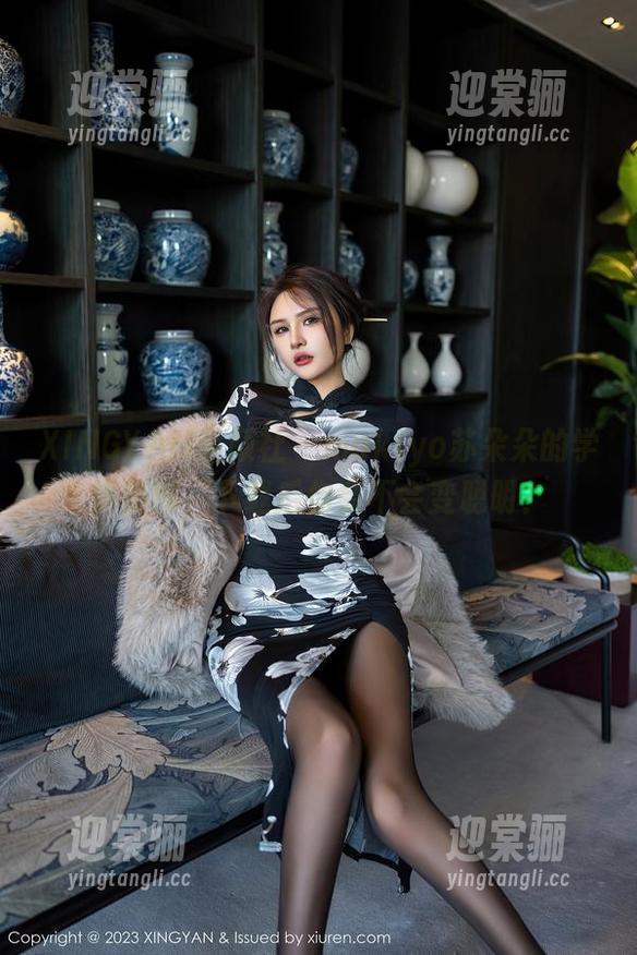 XINGYAN星颜社 - makiyo苏朵朵的学姐美图，下载后你会不会变聪明？