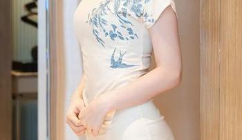Xiuren秀人网 – 妲己_toxic的双人写真集更新，哇，她和她是要演什么戏呢？真有趣，看得我想接着编下去。