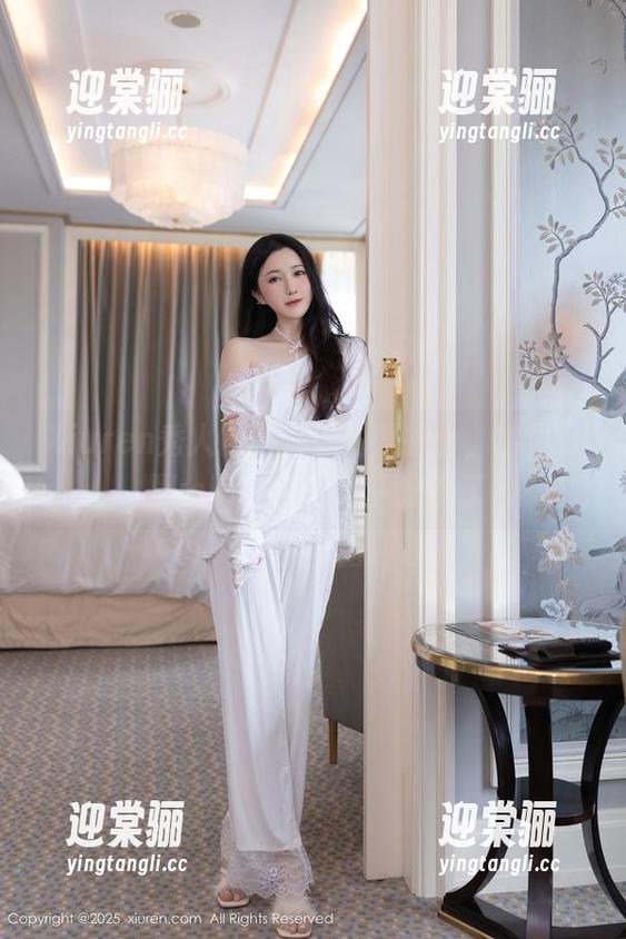 Xiuren秀人网 - 你以为是护士，结果小樱koko的写真让人想多了