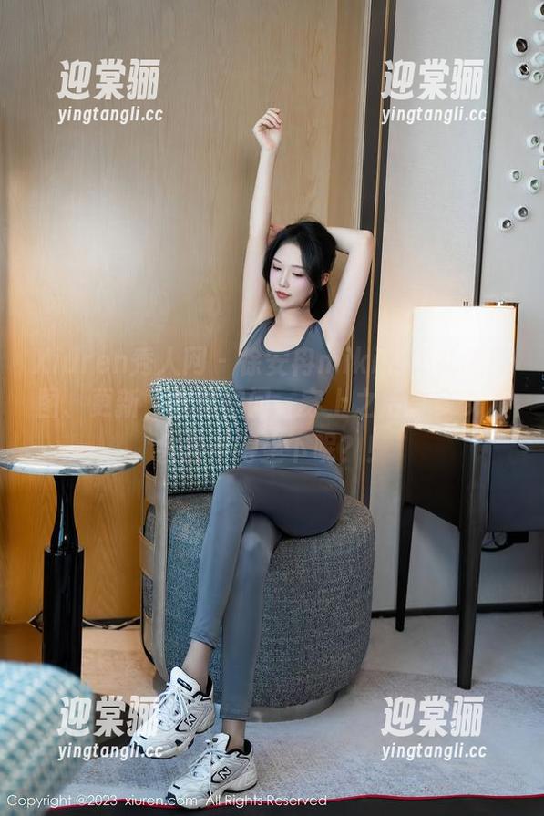 Xiuren秀人网 - 徐安冉miki的新礼服原图、更新，我就想问，穿上之后有多少人会舍不得坐下呢？！