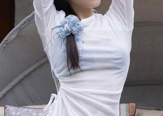 Xiuren秀人网 – 晓梦may的泳衣精挑细选，不小心就变成了你的夏日灵感库