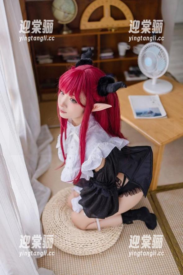 很喜欢九九八吖的护士写真，资源，呃...就是点开看就行了！