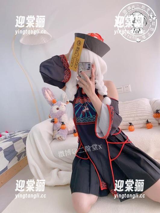 说好的二阶堂宅绘子泳装套图更新呢，快来见证这季节的变幻吧！