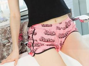 克拉女神 – 当依娜丝化身女友，福利原图让你忍不住咕哝‘这也太美了吧’。