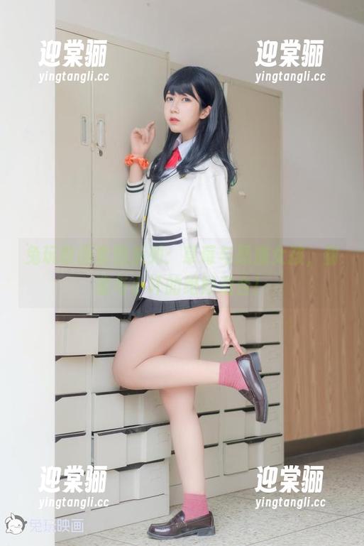 兔玩映画套图系列：草莓与恶魔女孩，甜蜜与小坏的绝妙组合！