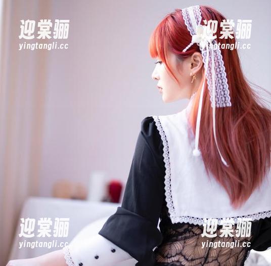 叉子宝宝 不单纯的泳装:叉子宝宝高人一等的高清写真,让人忍不住多看几眼。