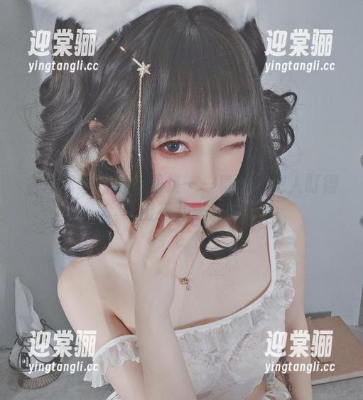 名赖弥七的短裤图集——真是能把人盯得出花儿来。