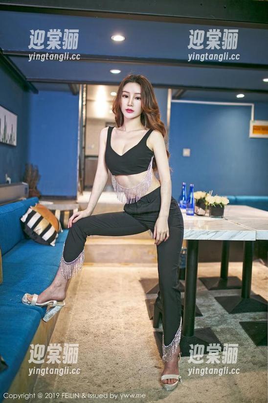 嗲囡囡 - 流氓小巫女的豹纹全集，原图一看就吓到我了，谁能镇住这个气势？