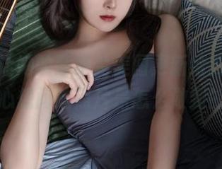 夏夏子让她的紫罗兰美图更新给我惊艳,真心想问这照片是怎么做到的?