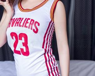 头条女神 – 尹菲的自拍合集，免费供你下载，快来膜拜这位女神的后台！