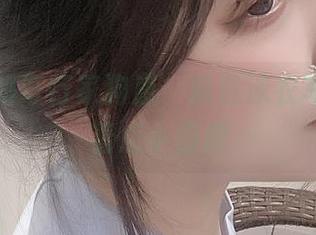 爱混水的奇行家狗崽,精选泳衣写真,透着点小俏皮