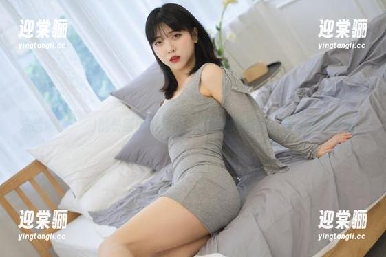宋哈娜(송하나)的长腿图集分享，感觉这腿真能代表一整个时代！