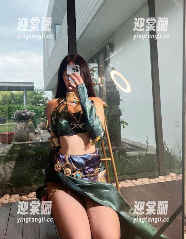 微密圈 - 来吧，小玉吃果冻的cd图包超大福利上线，一波操作从未见过！