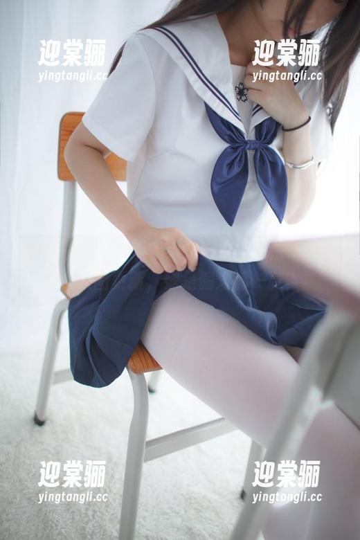 少女秩序-小满 少女秩序 - 小满和她的毛衣,看法不一——原图更新,你是偏爱哪一款?