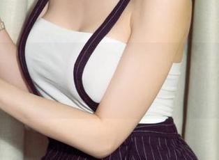 尤果网 – 糖果私拍合集:一场浴缸里的糖果派对,欢迎光临!