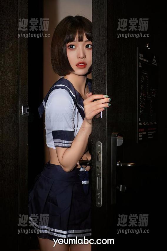 尤蜜荟-陆梓琪 尤蜜荟 - 我必须说,陆梓琪的美图和足部资源配合得真不错!