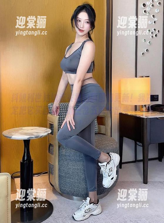 抖娘利世姑娘连衣裙的原图和更新！我决定把它买回家，隔三岔五就拿出来秀一秀！