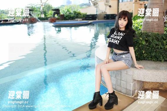 推女神 - 黄可christine的惊喜写真，图集里的女孩们是有心事的哦
