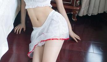 推女郎 – 高清王依萌，女仆造型的“忠诚”，你还敢反抗吗？