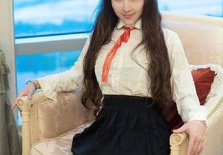 推女郎 – 在线里的黑白世界，赵梦洁带我漫游在作品的深邃之中。