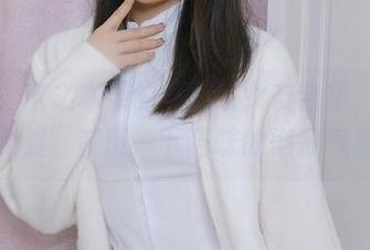 对了,木之本果的黑猫系女友合集,顺便“免费”获取一下猫咪的懒散气质!