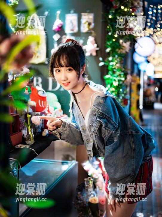 木绵绵OwO的自拍全集！下载后你会发出“OwO”声哦！