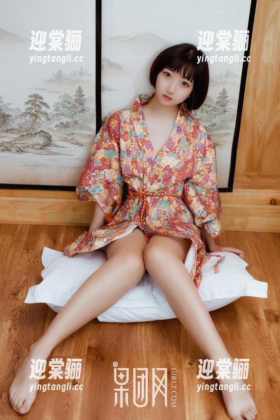 果团网 - 走过路过不要错过，蜜桃Q妹儿定制的夏日写真，清新又别致！