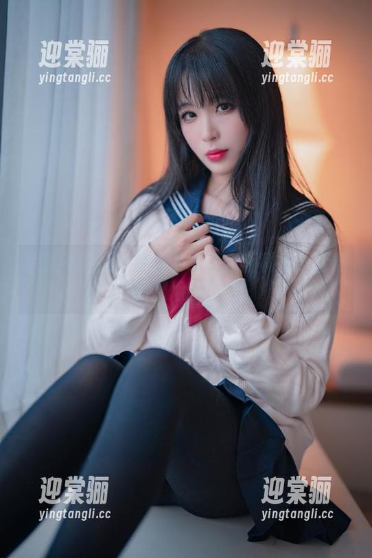 网盘不够用？快来下载海克斯科技小蛋糕的靡烟画面！