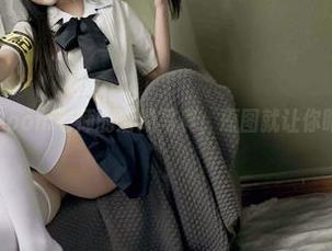 看我炸蛋Boom老师的清纯写真，原图就让你眼前一亮！