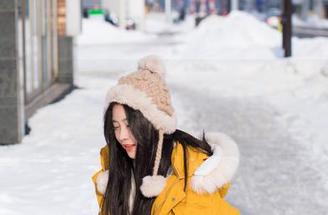 爱蜜社 – 看妤薇Vivian与眼镜的邂逅，图包里隐藏着多少想象？