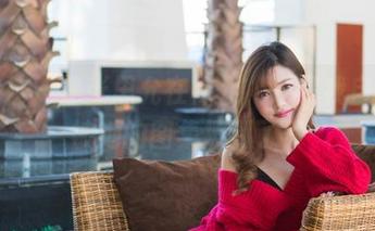 爱蜜社 – 是张思允在裸足，还是我自己也被她的图集撩到了？