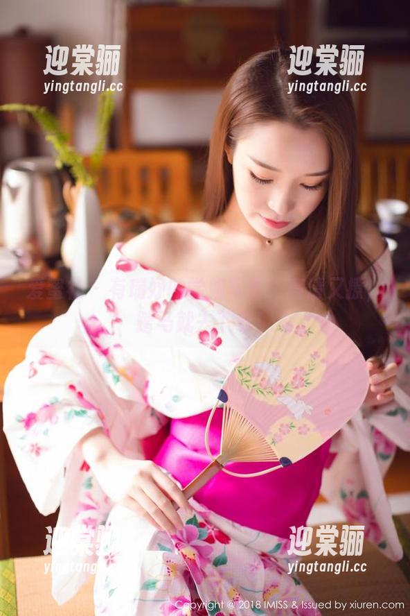 爱蜜社 - 有瑞妤的学姐写真，高清又撩，踏马就去下载！