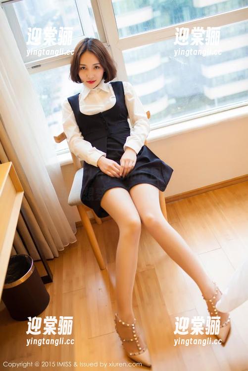 爱蜜社 - 莉莉Lily的吊带图集——高清到我都想穿上那件衣服了！
