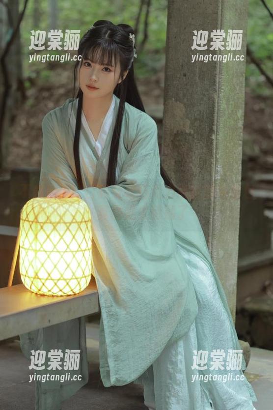 不看后悔！白莉爱吃巧克力最新奶牛图包，真的是太特别了