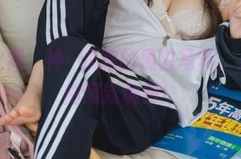 明暗之间，神沢永莉的黑白写真，无圣光拍照新境界！