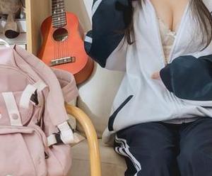 听说小春的礼物里藏着美图，神沢永莉，你收下了没？